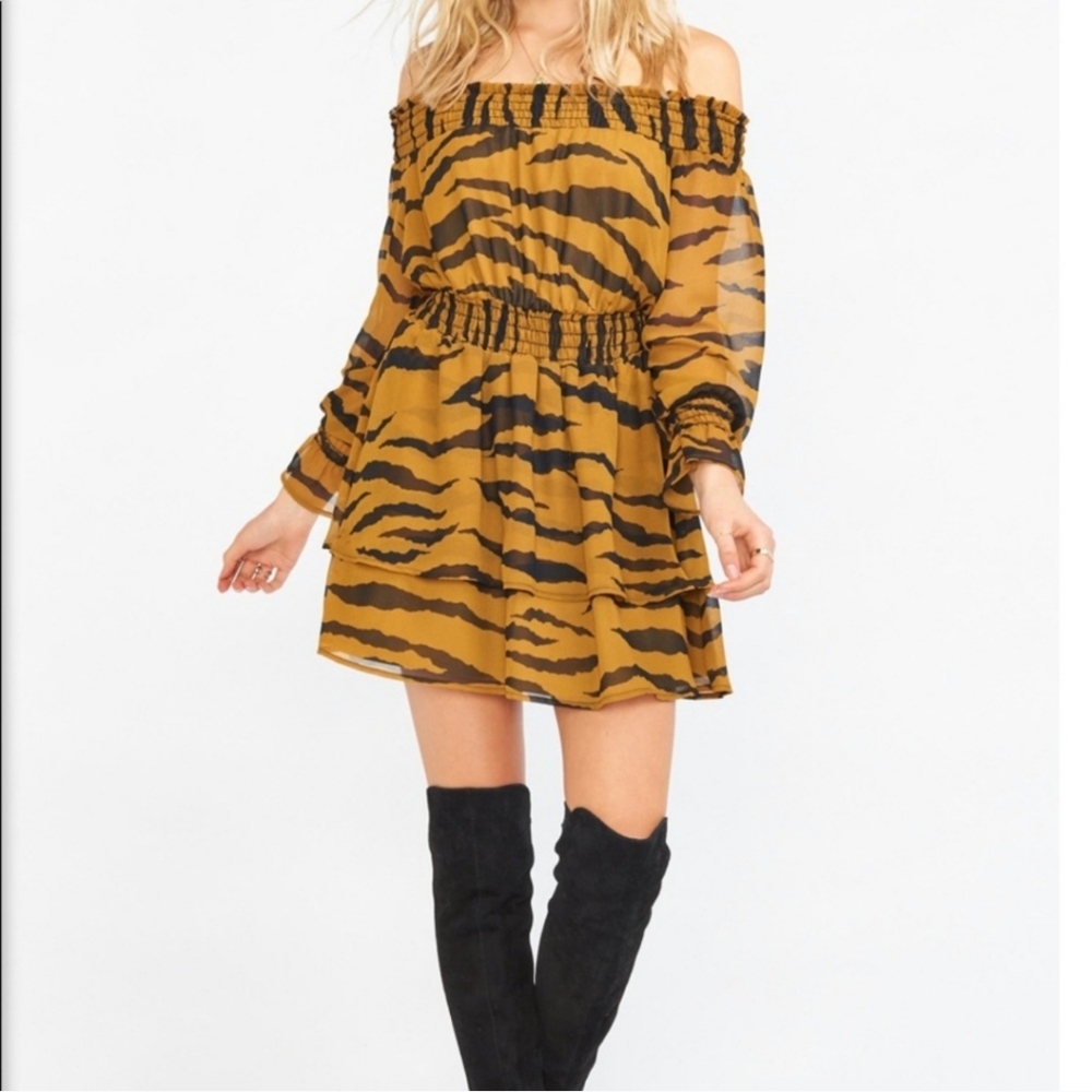 Show ME‎ Your Mumu Womens Black/Yellow Off Shoulder Esmeralda Mini Dress Size S